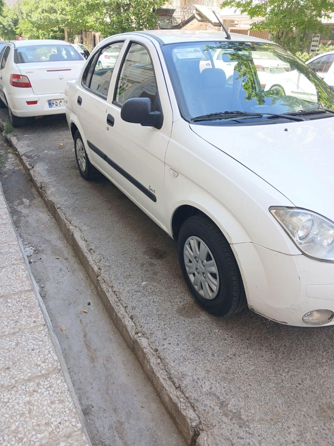 تیبا صندوق دار SX - 1393