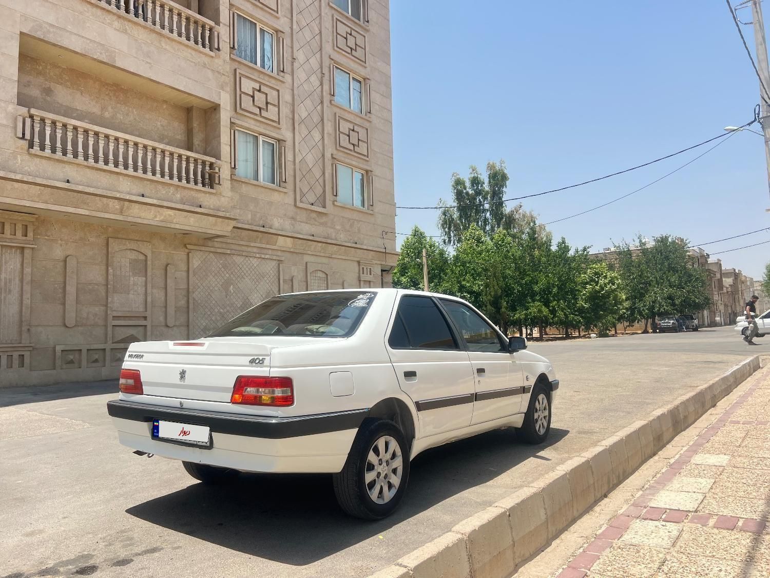 پژو 405 SLX بنزینی TU5 - 1396