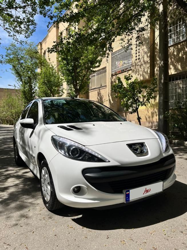 پژو 207 دنده‌ای با موتور TU3 - 1402
