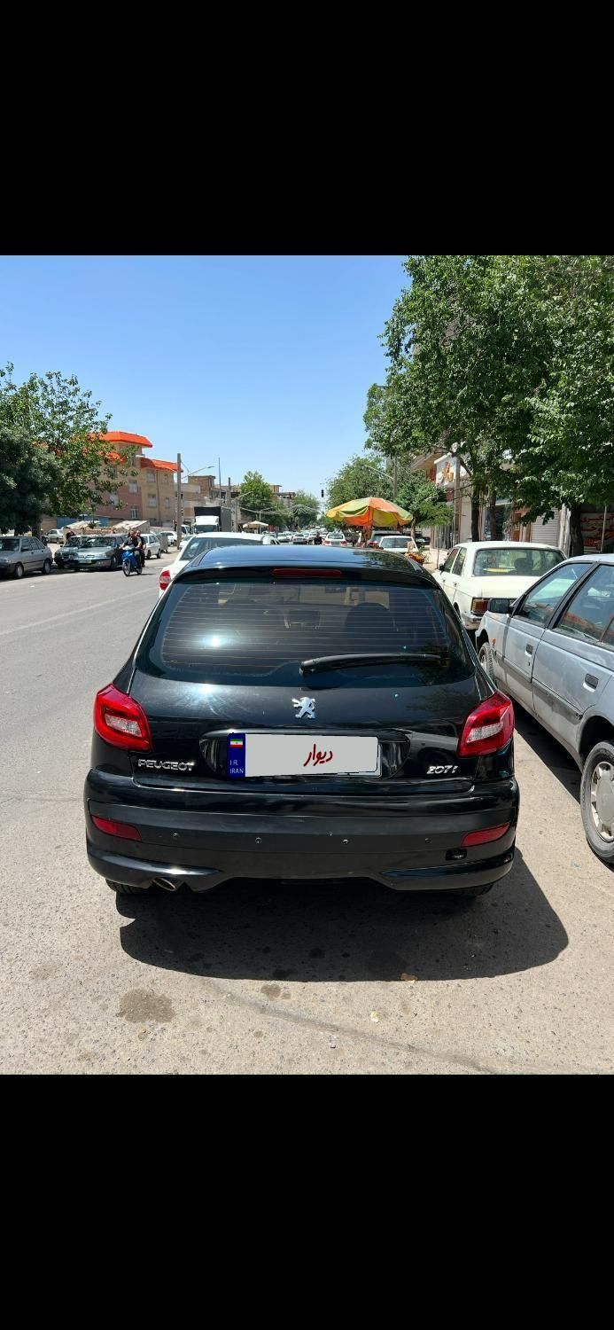 پژو 207 اتوماتیک - 1390
