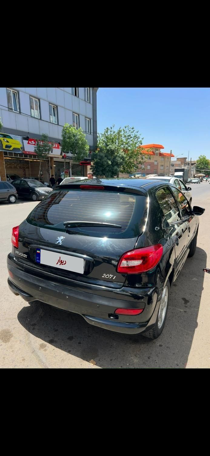پژو 207 اتوماتیک - 1390