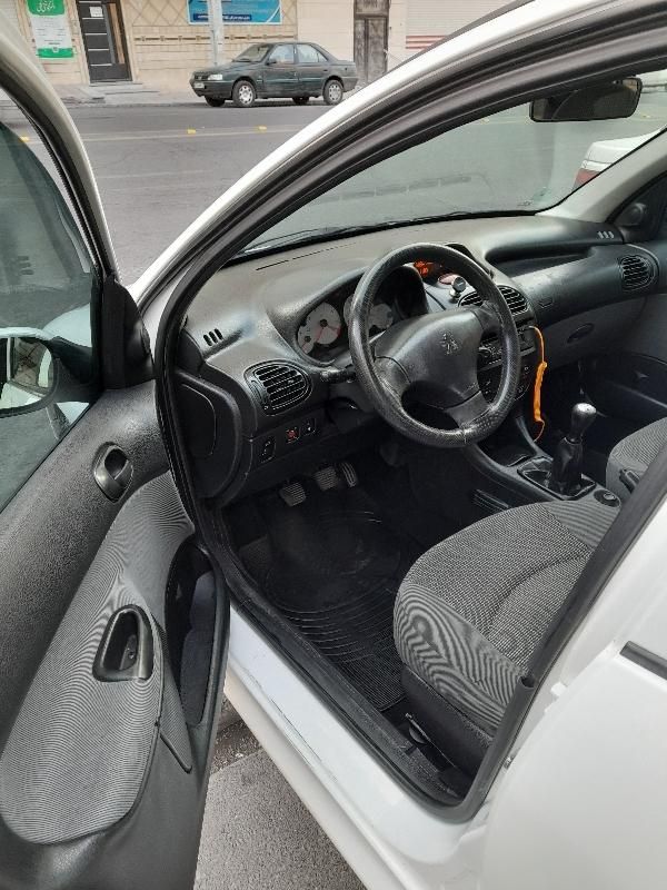 پژو 206 SD v8 - 1395