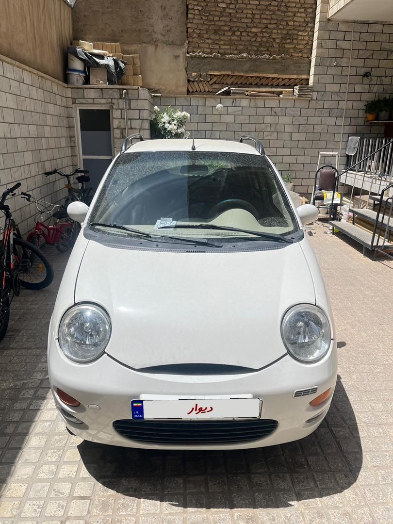 ام وی ام 110 چهار سیلندر دنده ای - 2015