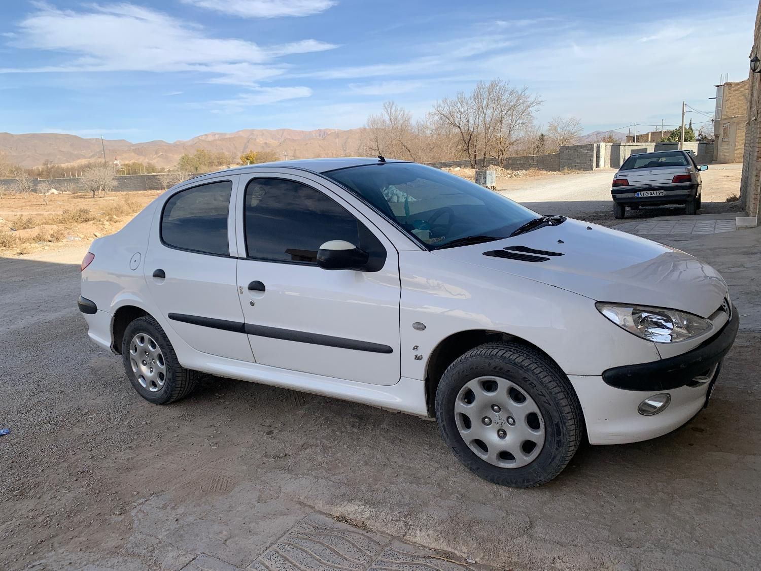پژو 206 SD v2 - 1390