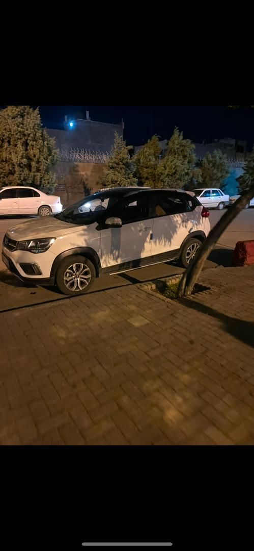 خودرو ام وی ام، X22 آگهی ann_18171215