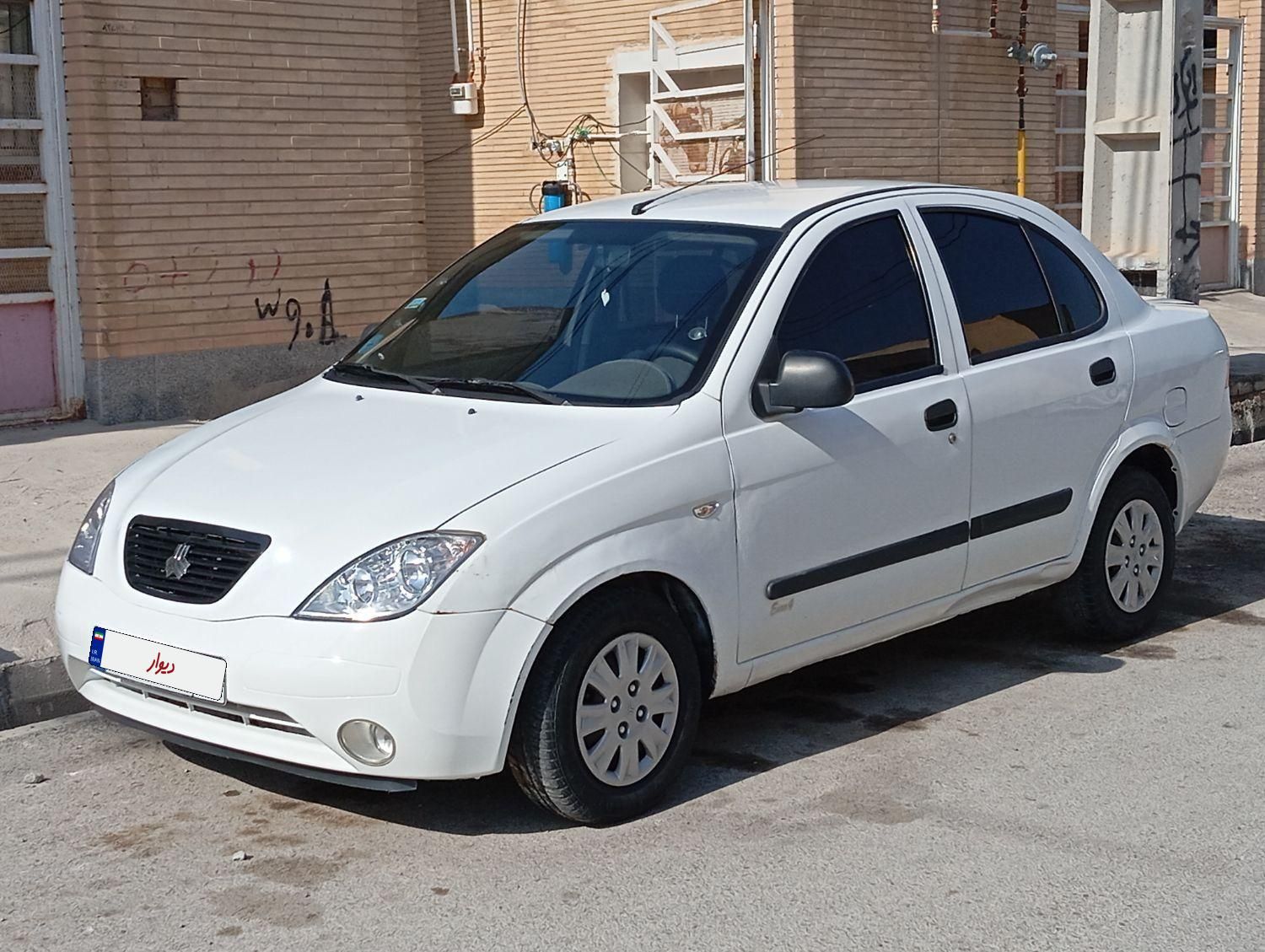 تیبا صندوق دار EX - 1393
