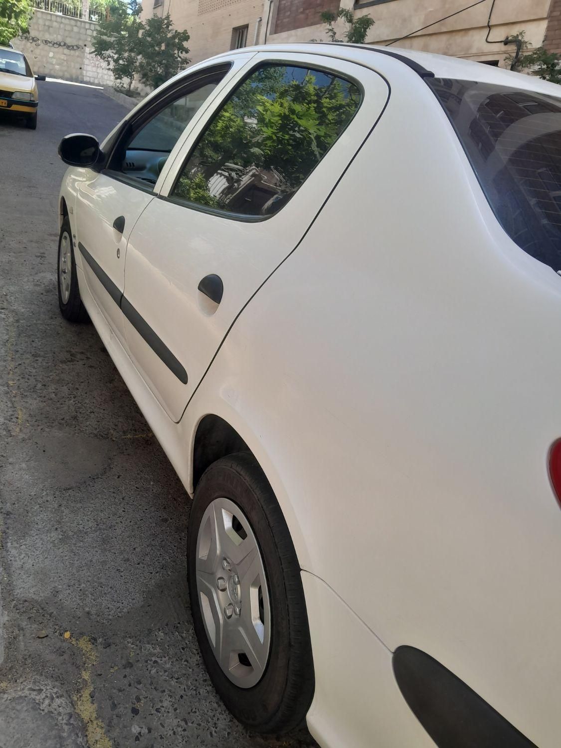 پژو 206 SD v8 - 1396