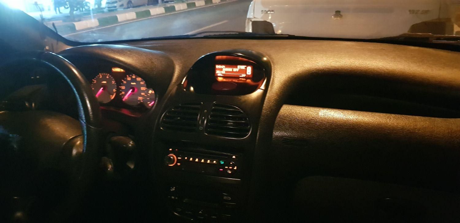 پژو 206 SD v8 - 1394
