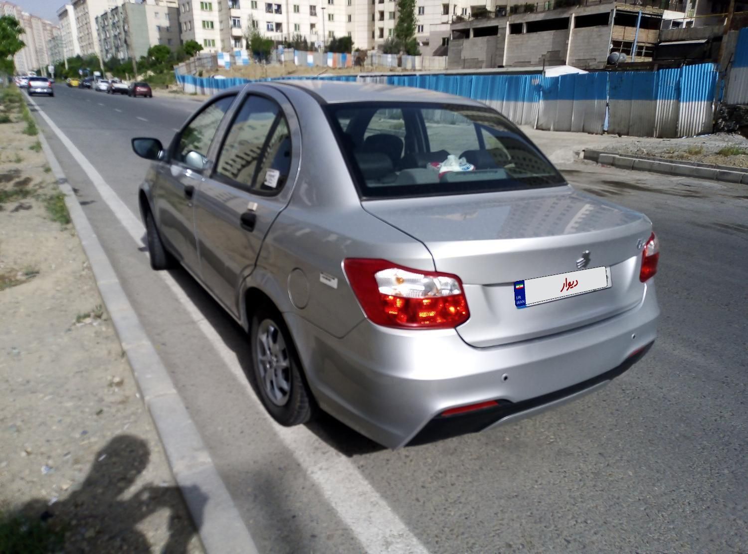 ساینا S دنده ای بنزینی - 1402