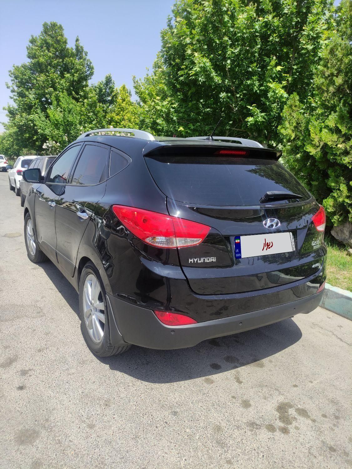 هیوندای توسان 2.4 لیتر - 2011