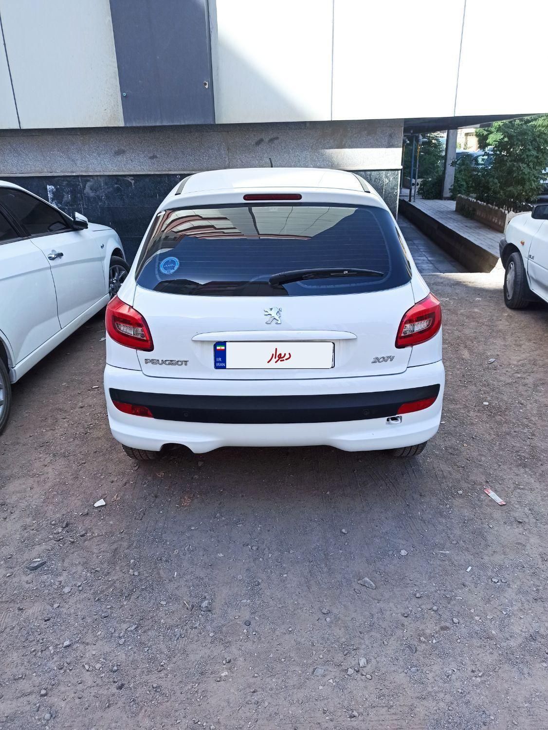 پژو 207 دنده‌ای با موتور TU3 - 1403