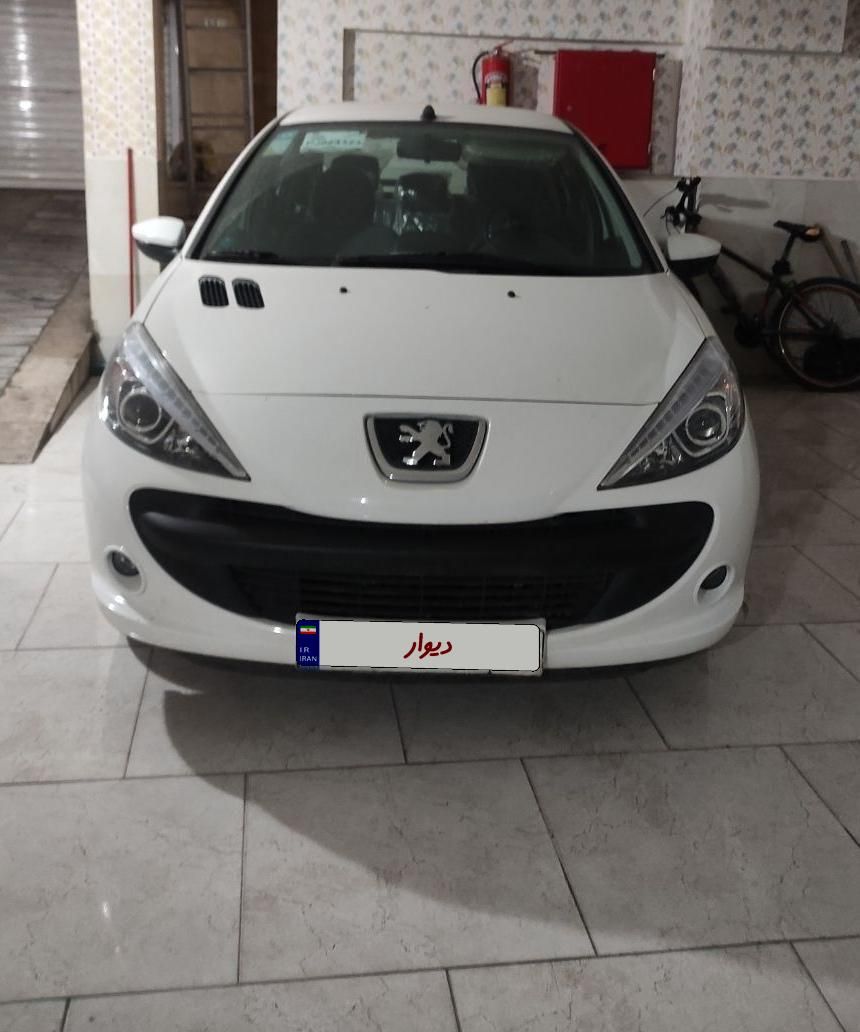 پژو 207 دنده‌ای با موتور TU3 - 1402