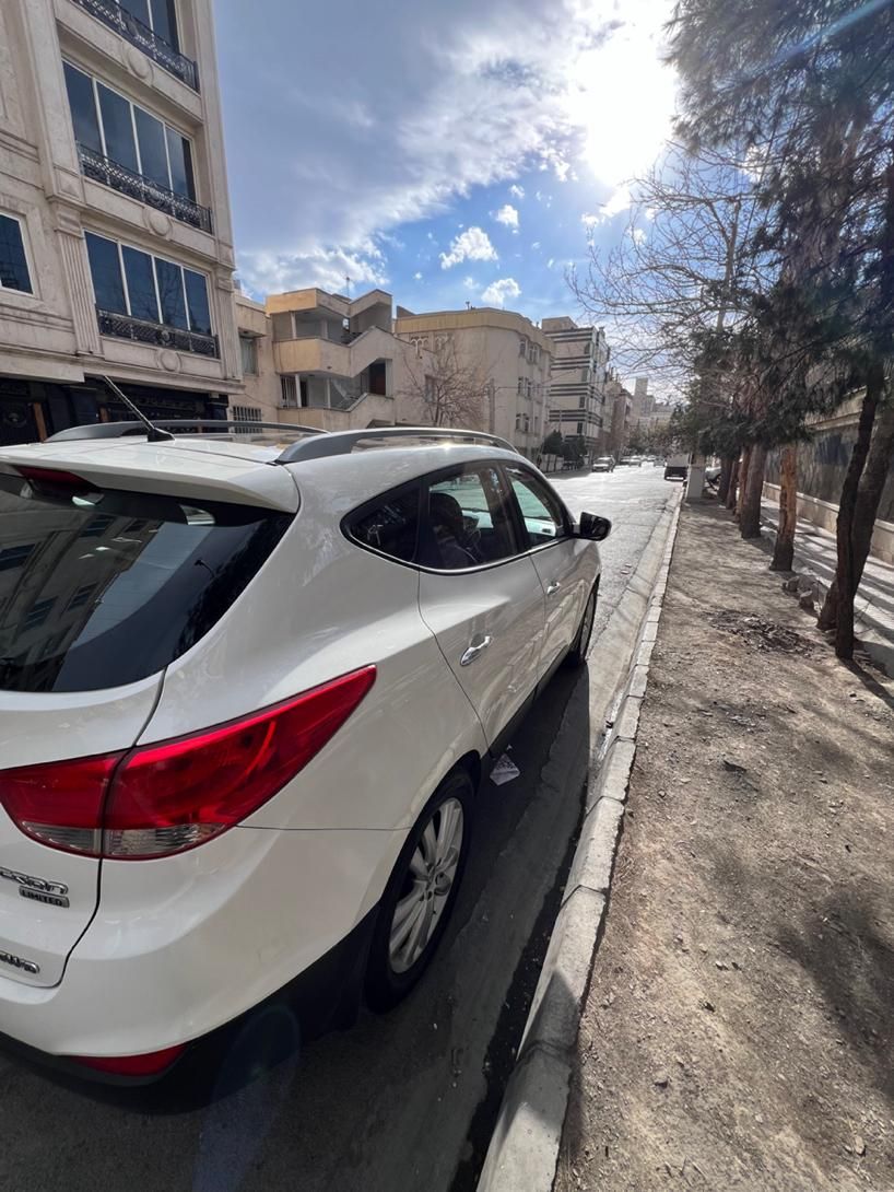 هیوندای توسان 2.4 لیتر - 2013