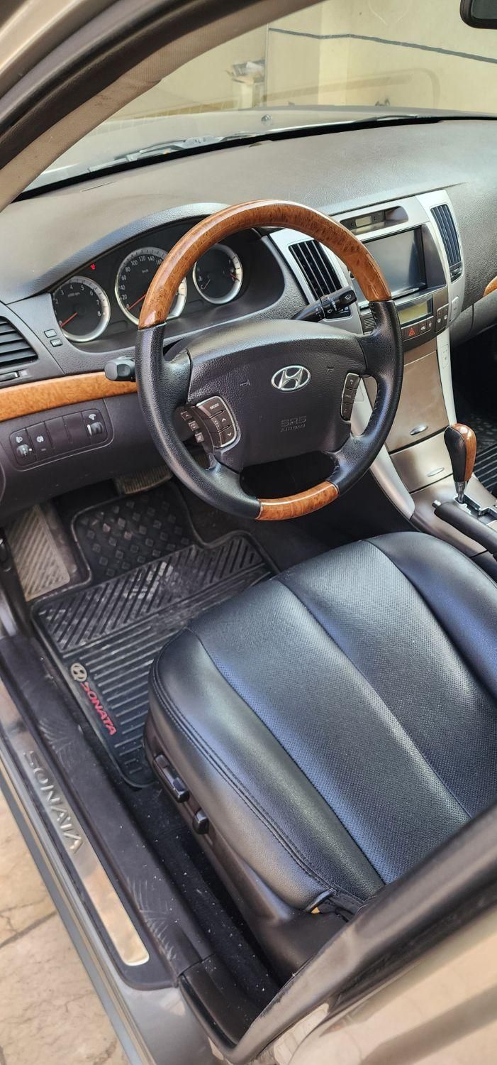 هیوندای سوناتا اتوماتیک NF 2400 - 2010