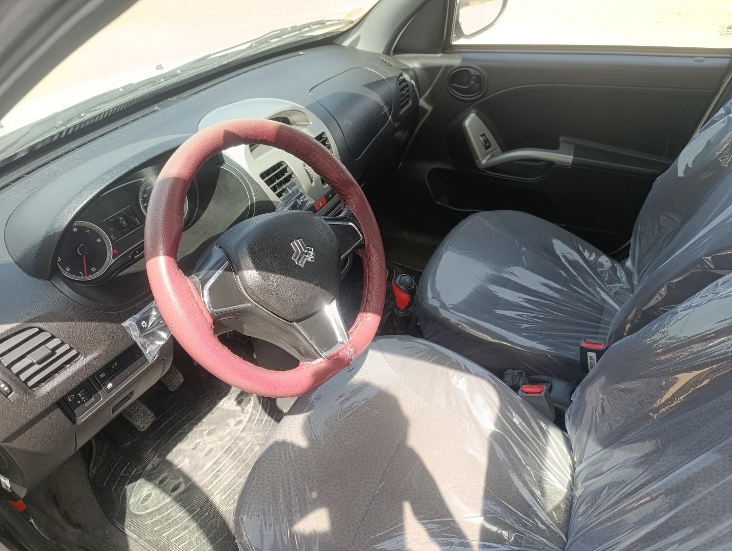 ساینا S دنده ای بنزینی - 1402