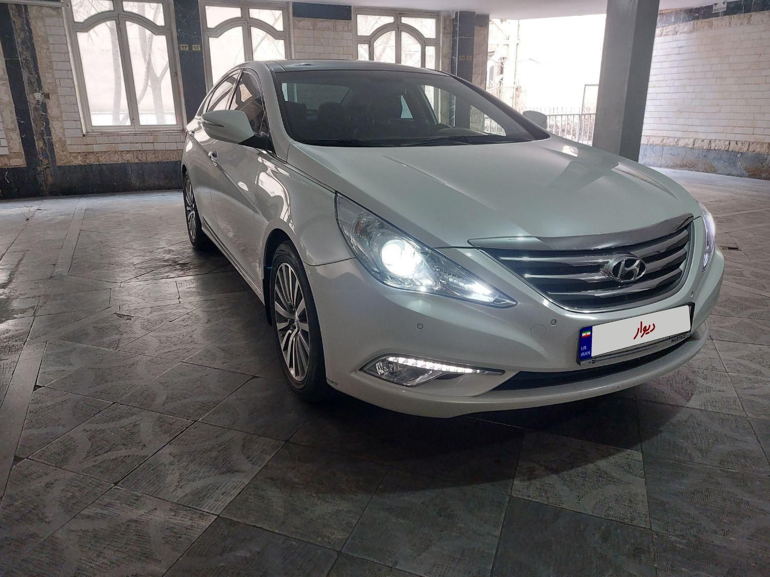 هیوندای سوناتا فول YF - 2014
