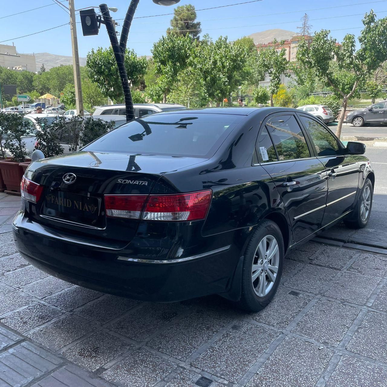 هیوندای سوناتا اتوماتیک NF 2400 - 2009