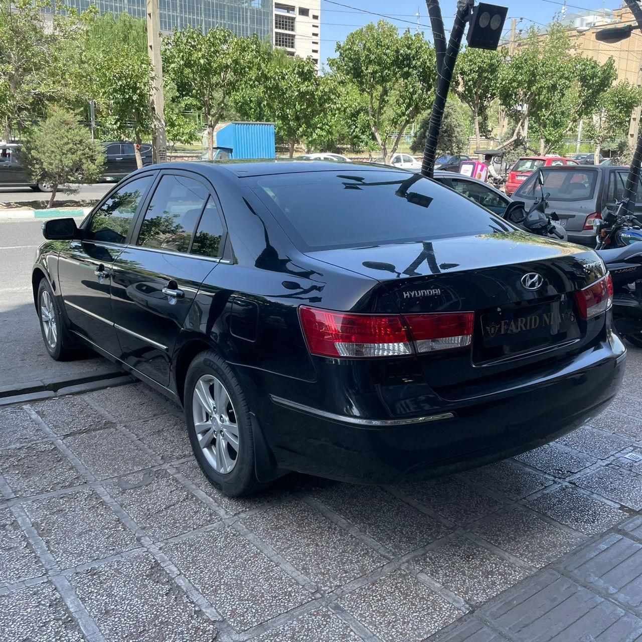 هیوندای سوناتا اتوماتیک NF 2400 - 2009