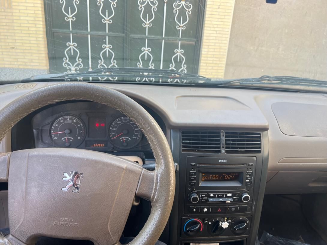 پژو 405 SLX بنزینی TU5 - 1393