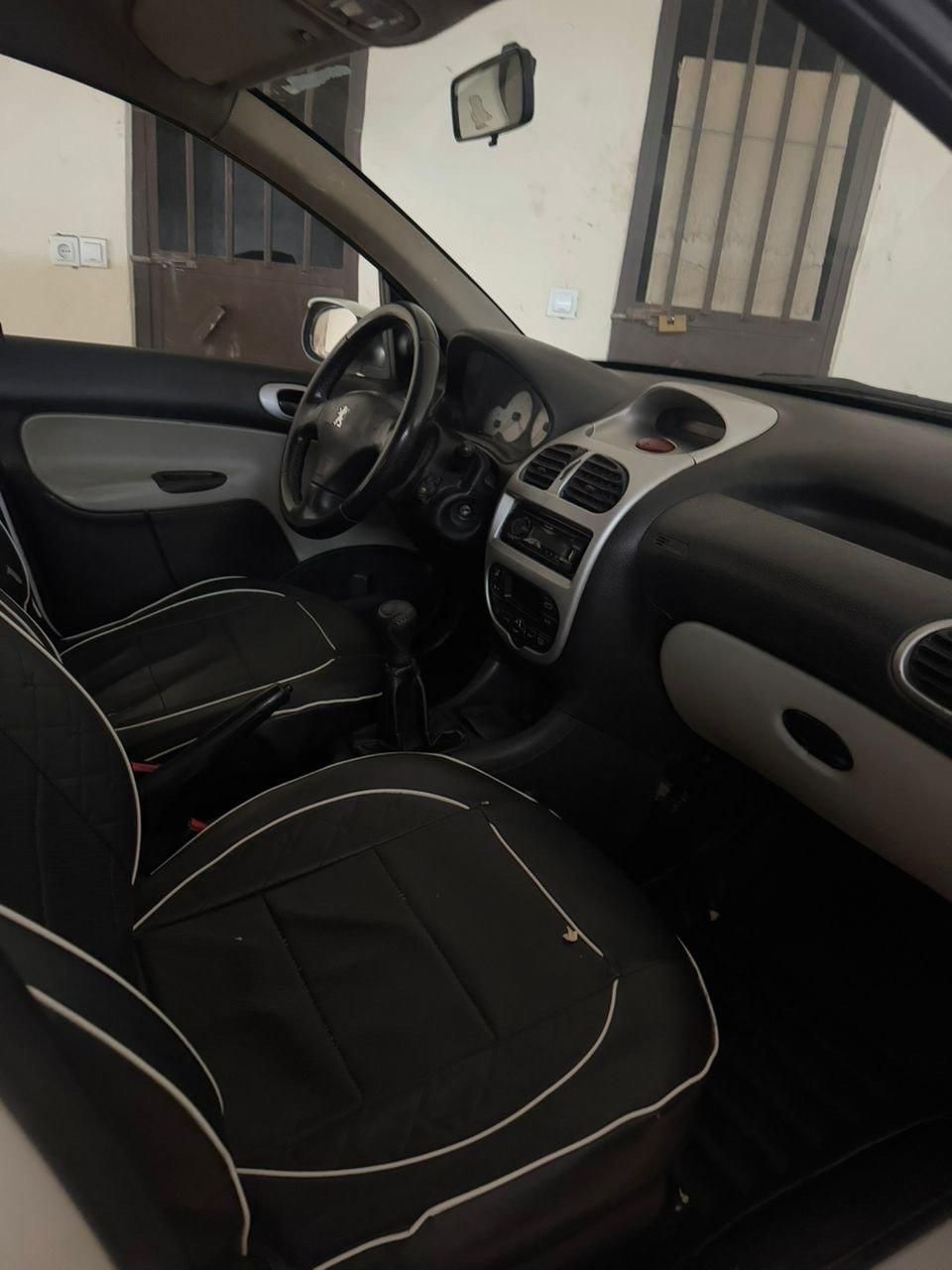 پژو 206 SD v8 - 1390