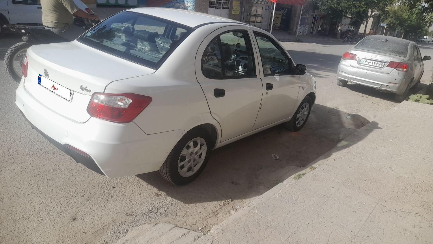 ساینا S دنده ای بنزینی - 1402