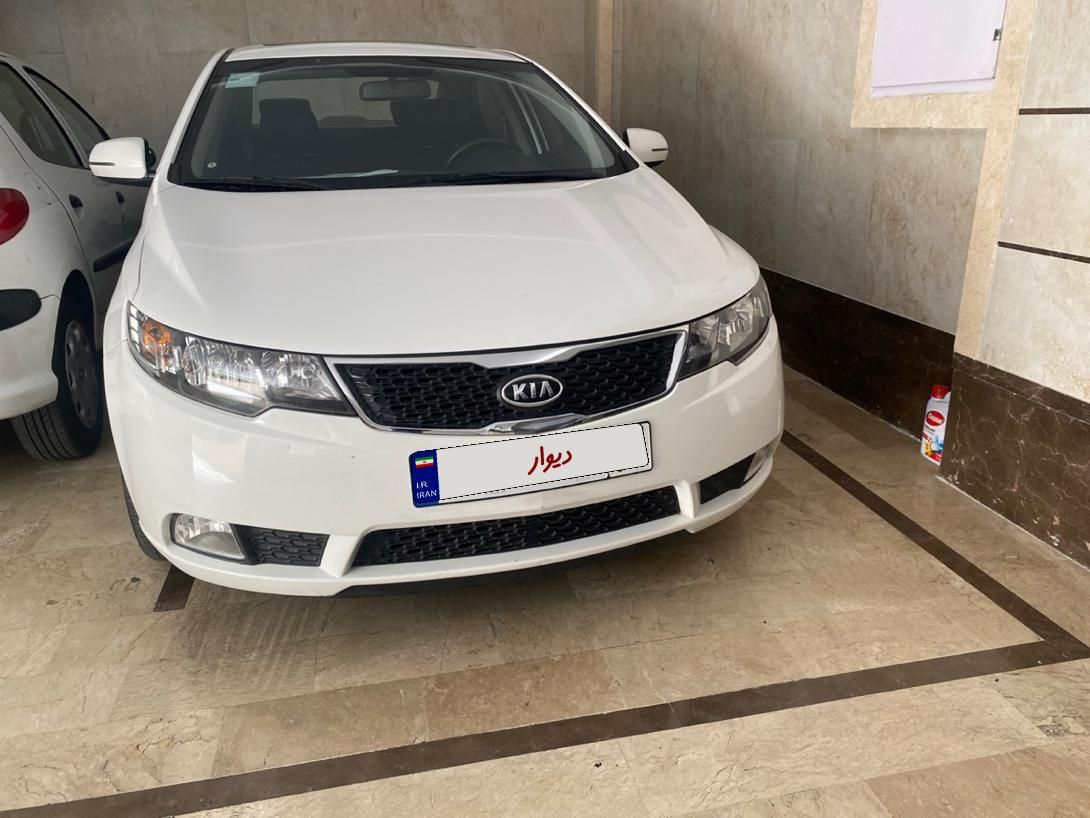 خودرو کیا، سراتو مونتاژ آگهی ann_18175057