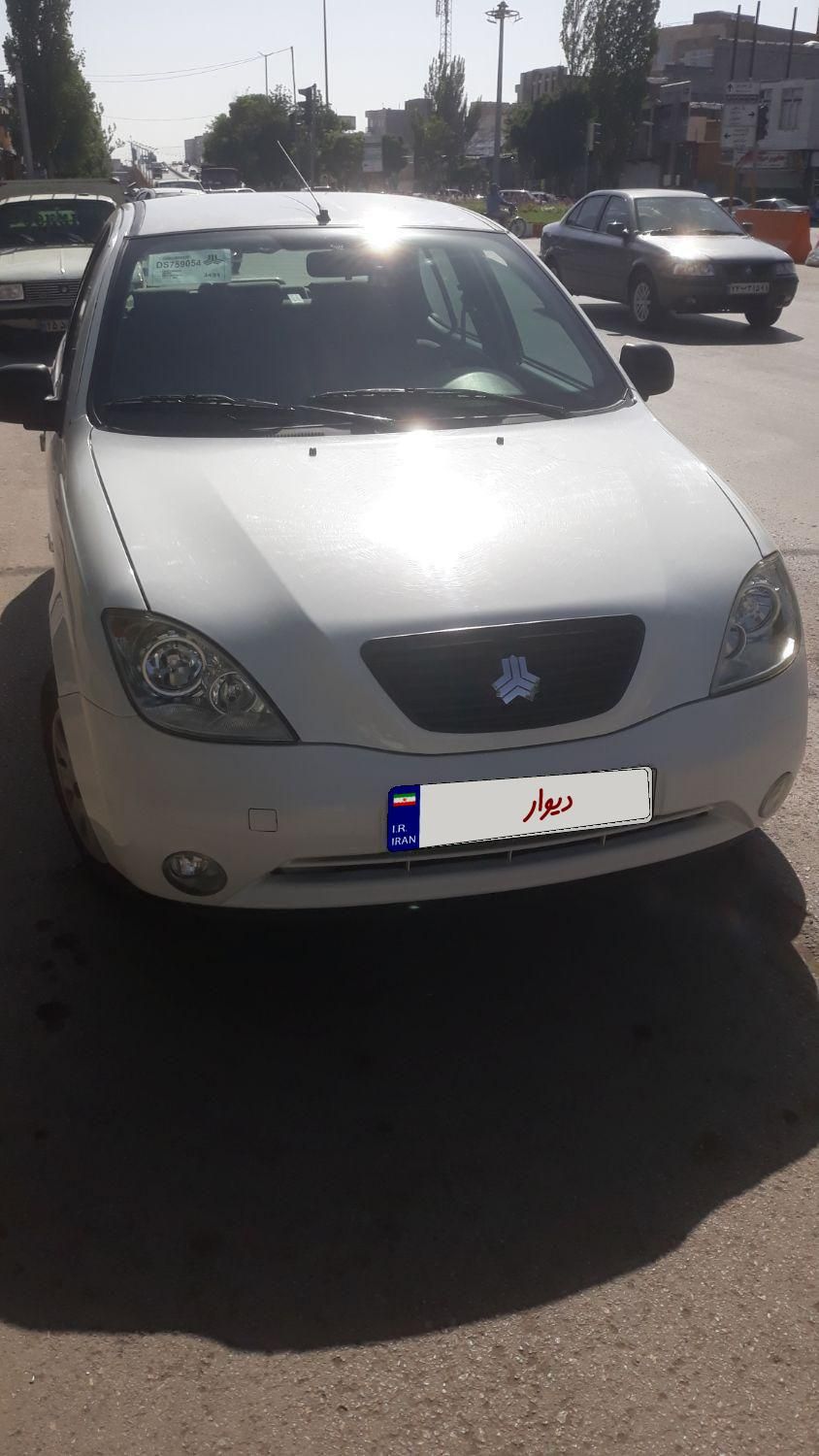 تیبا صندوق دار SX - 1398
