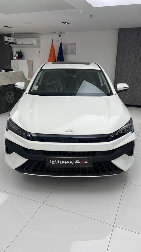 کی ام سی J7 اتوماتیک - 2025