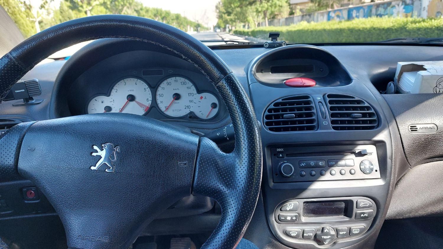 پژو 206 SD v8 - 1390