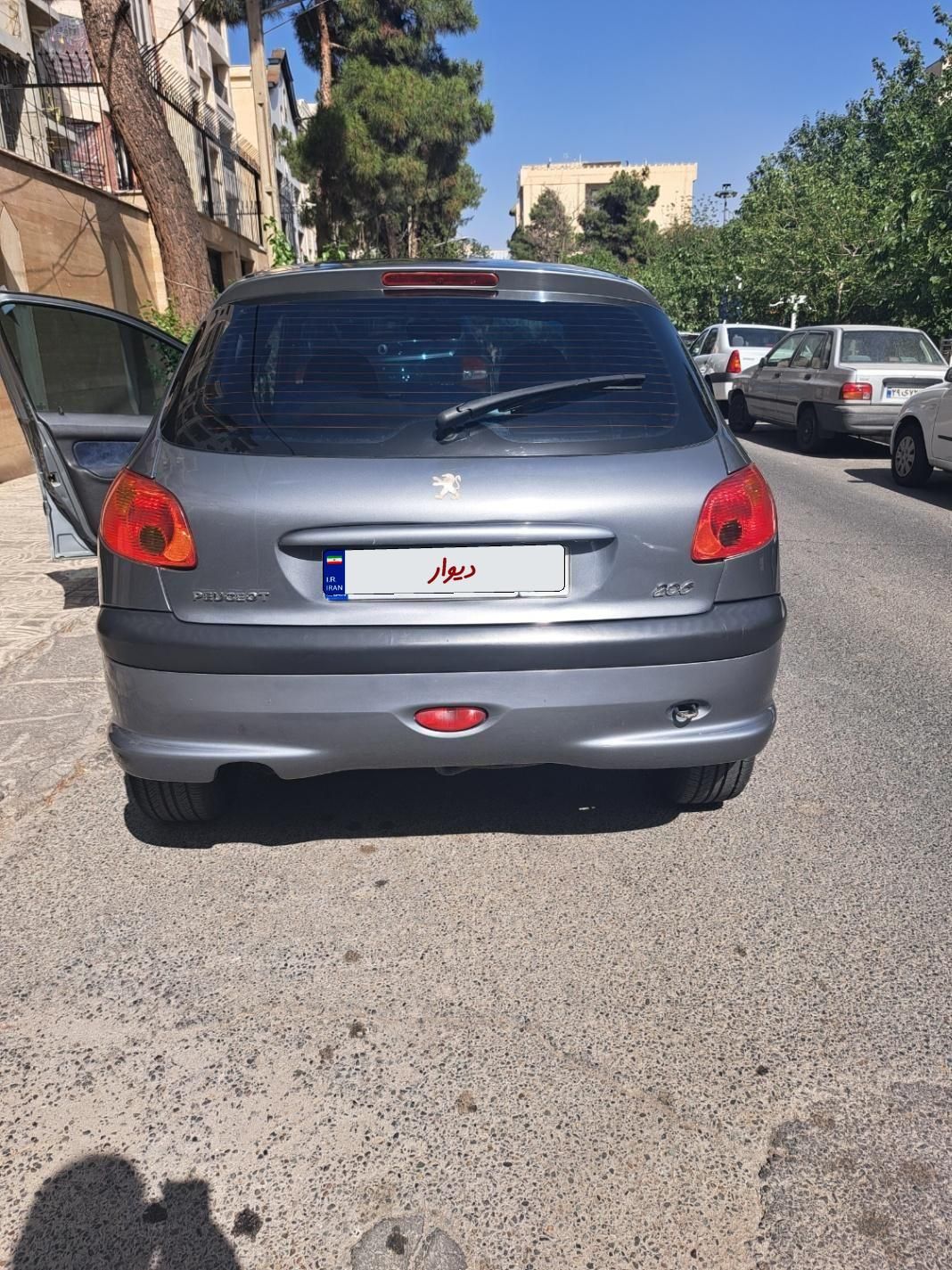 پژو 206 تیپ 3 - 1385