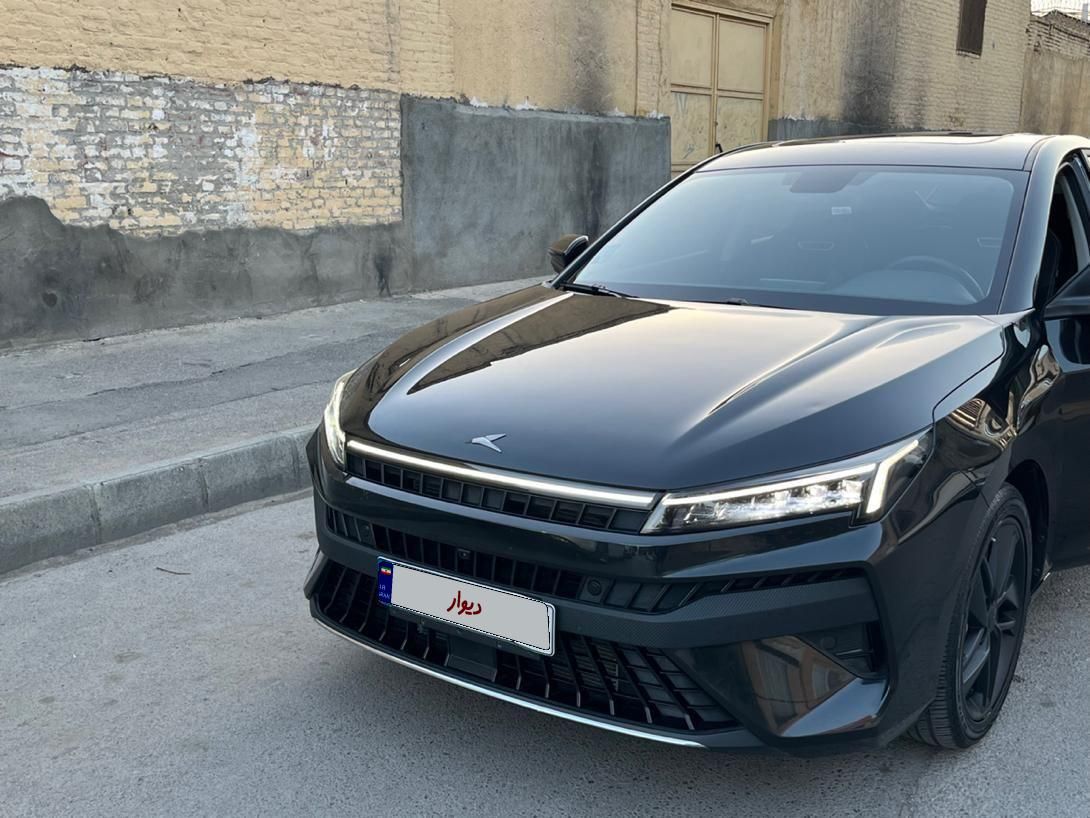 کی ام سی J7 اتوماتیک - 2024