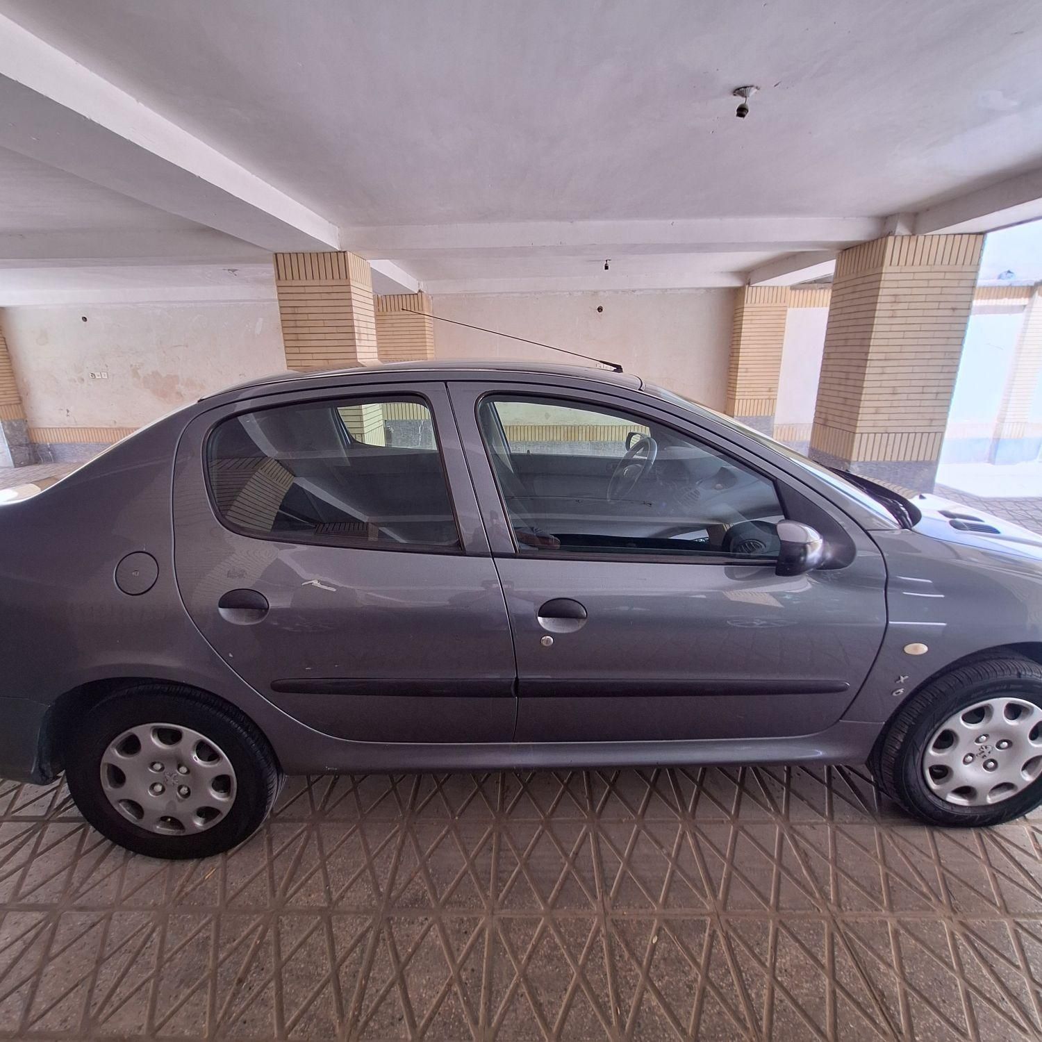 پژو 206 SD v8 - 1390