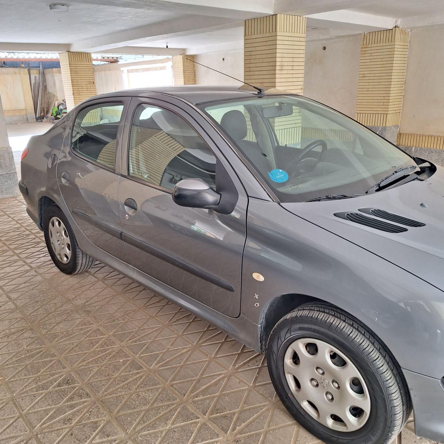 پژو 206 SD v8 - 1390