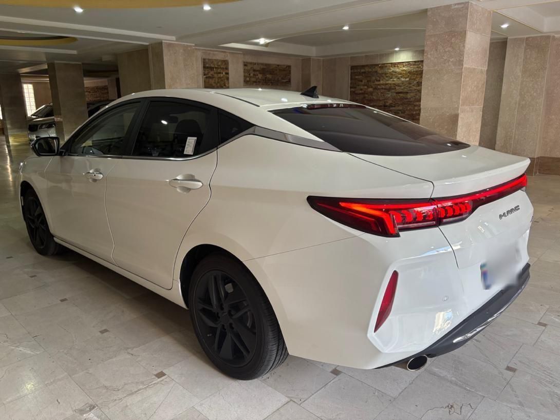 کی ام سی J7 اتوماتیک - 2024