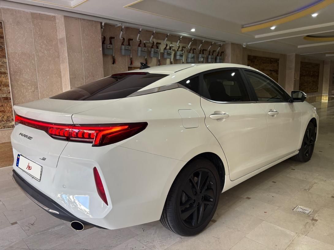 کی ام سی J7 اتوماتیک - 2024