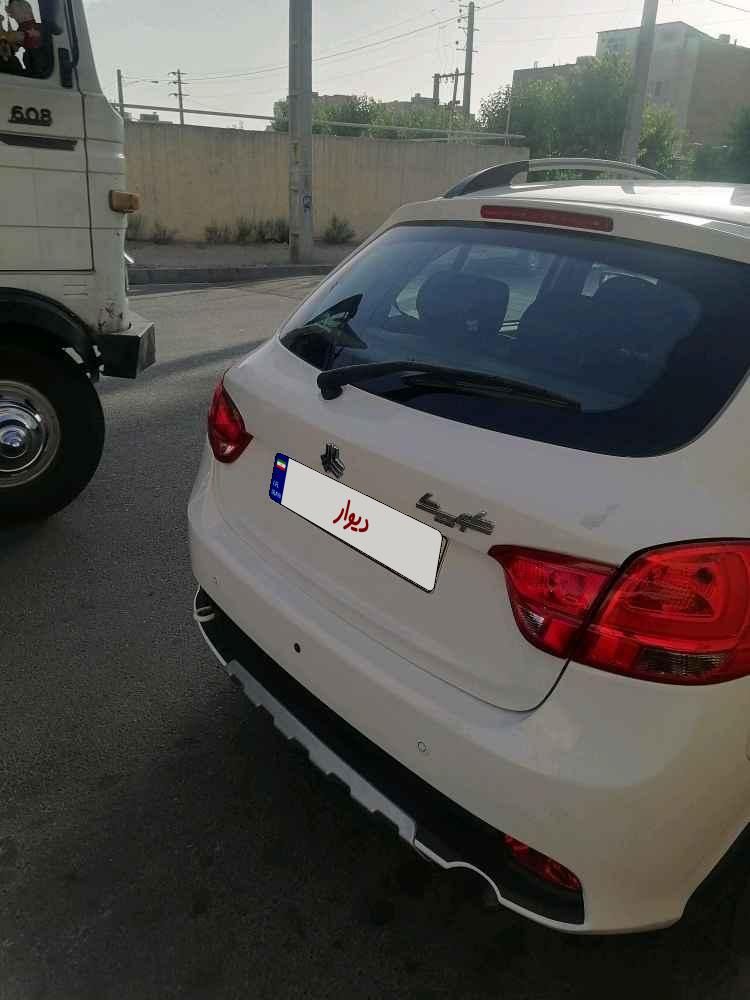 کوییک R دنده‌ای - 1401