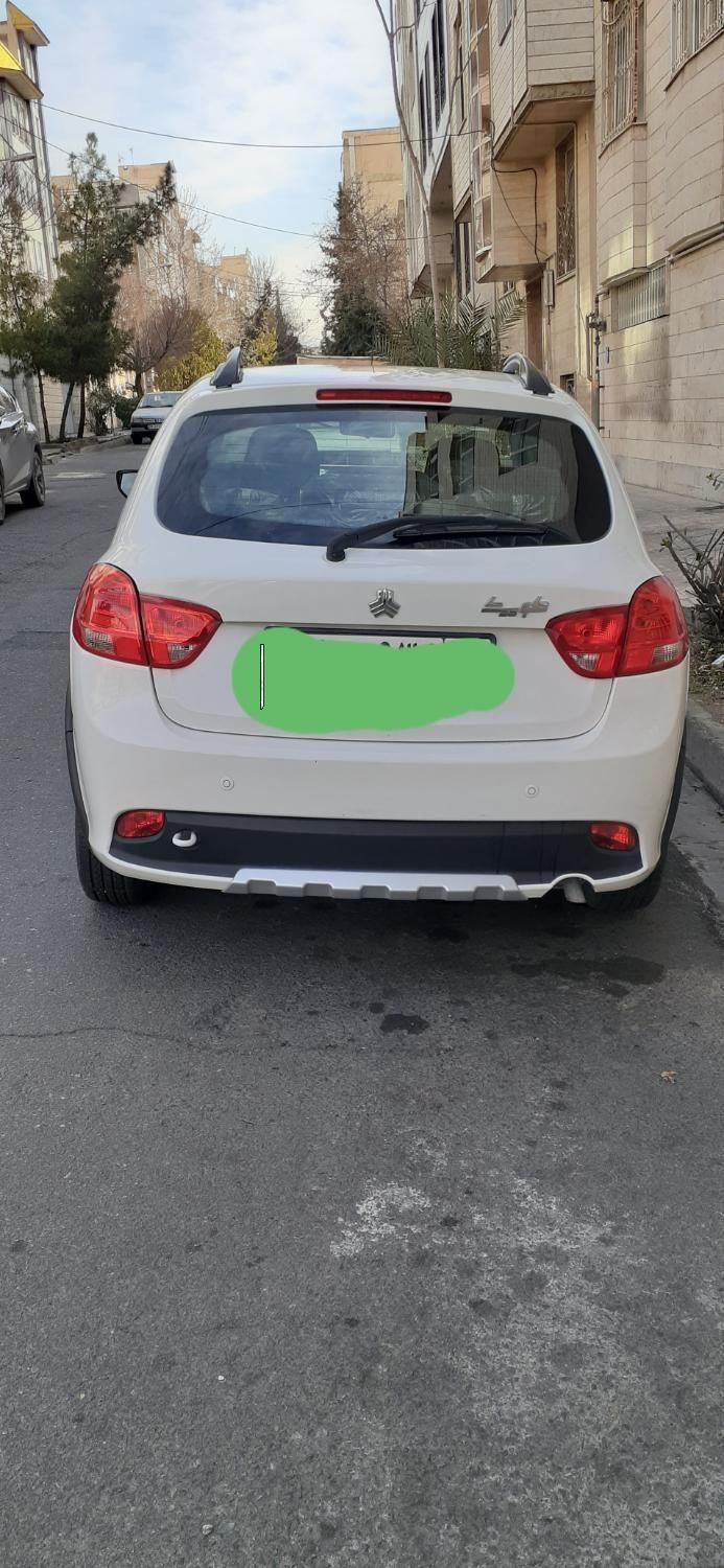 خودرو کوییک، S آگهی ann_18177879