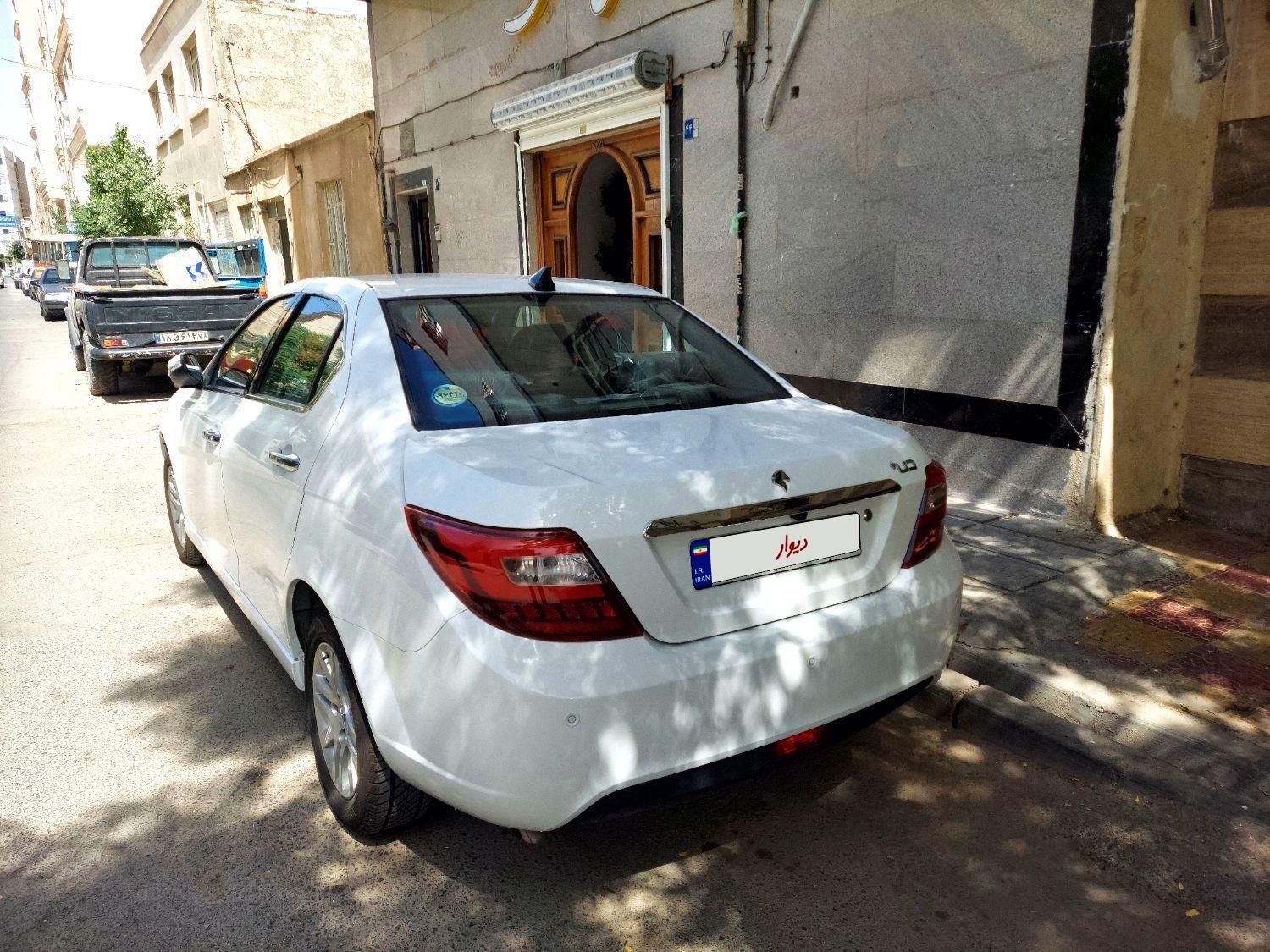 دنا پلاس تیپ ۲ دنده‌ای - 1400