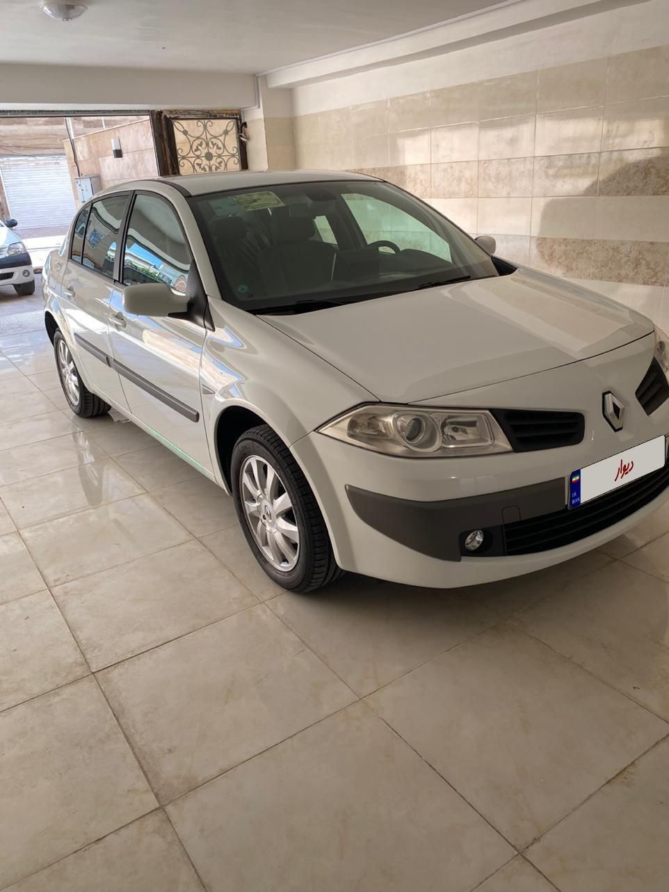 رنو مگان پارس خودرو 2000 - 2012