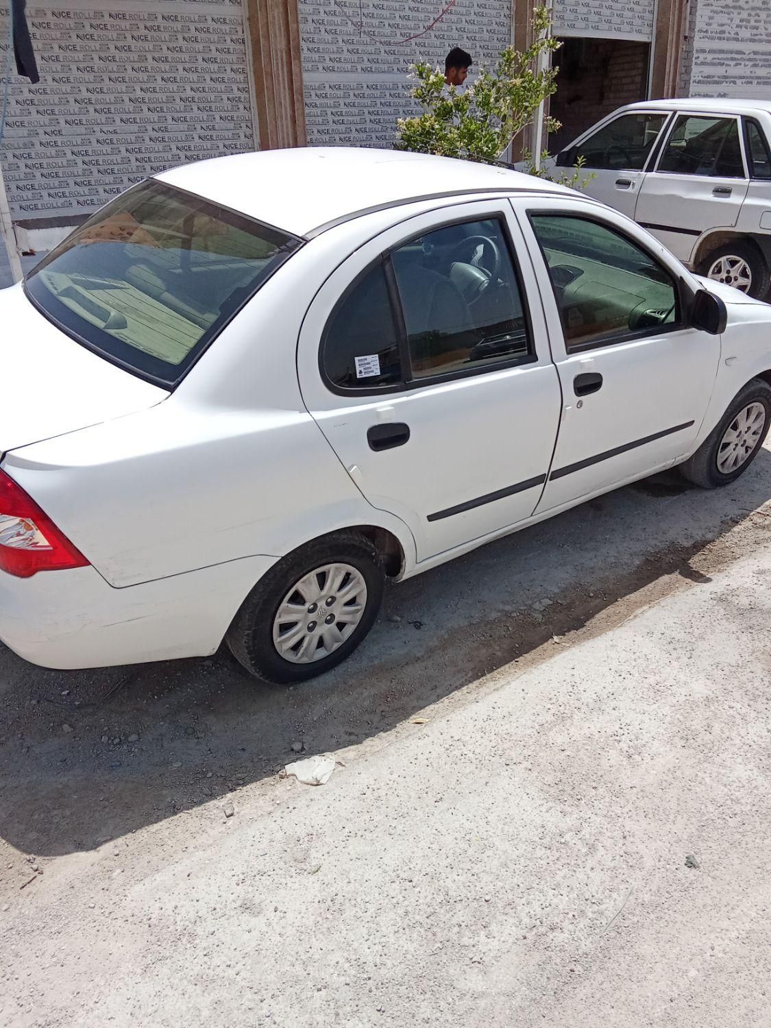تیبا صندوق دار SX - 1396