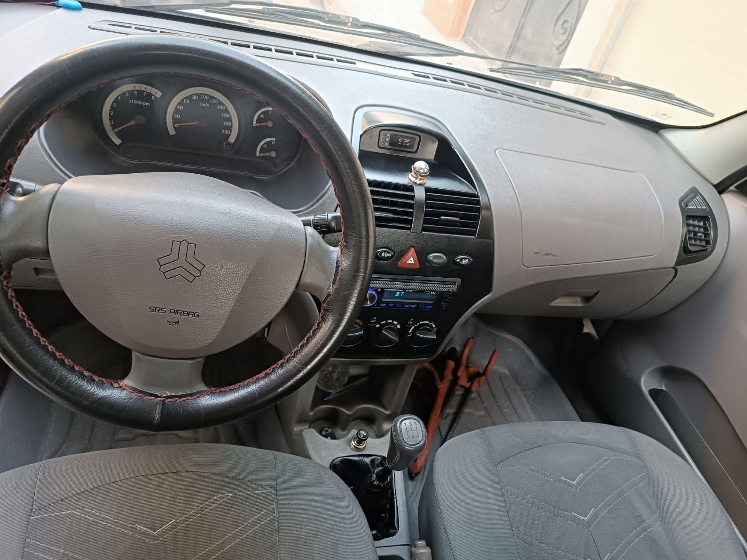 تیبا صندوق دار SX - 1393
