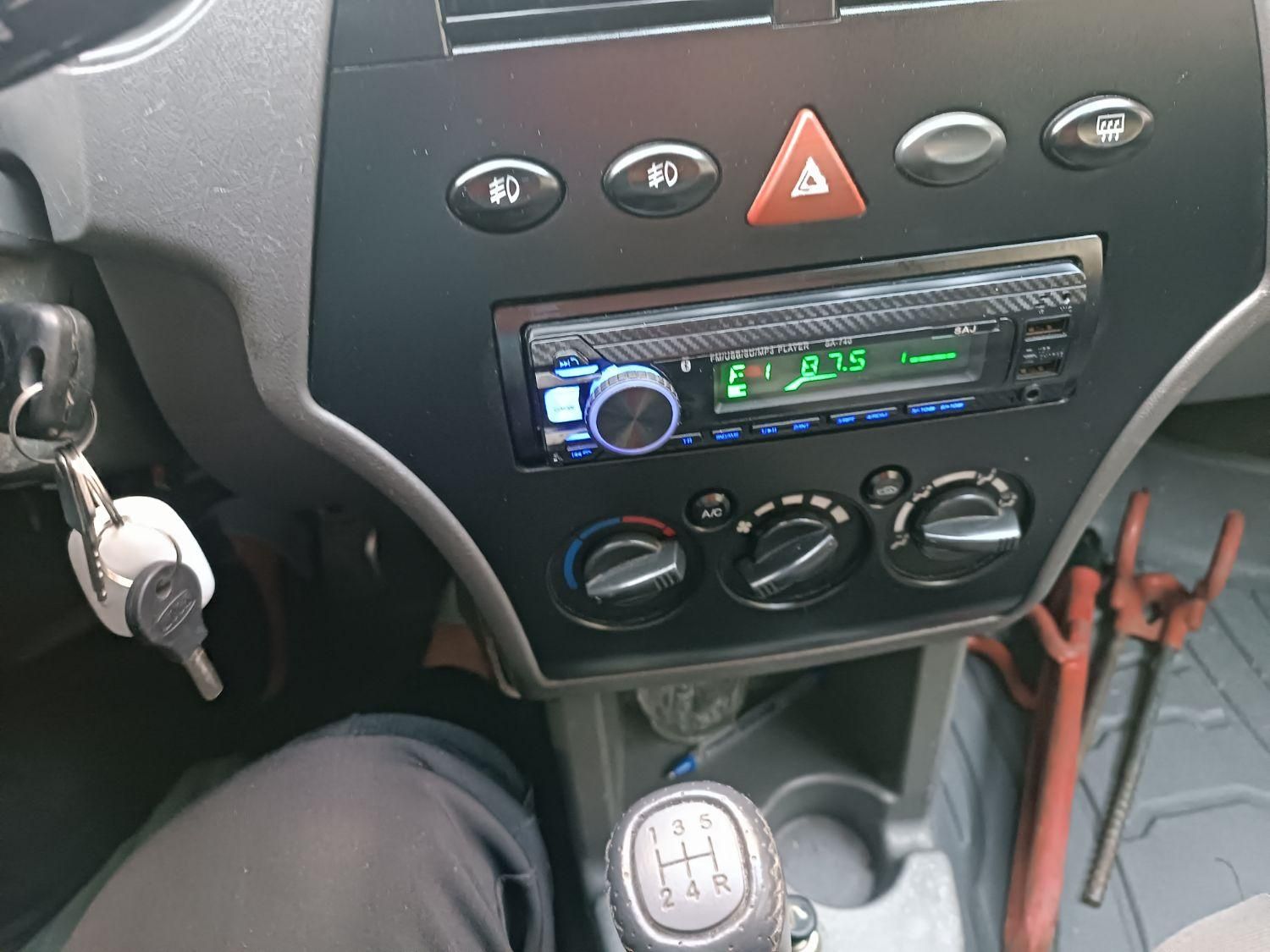 تیبا صندوق دار SX - 1393