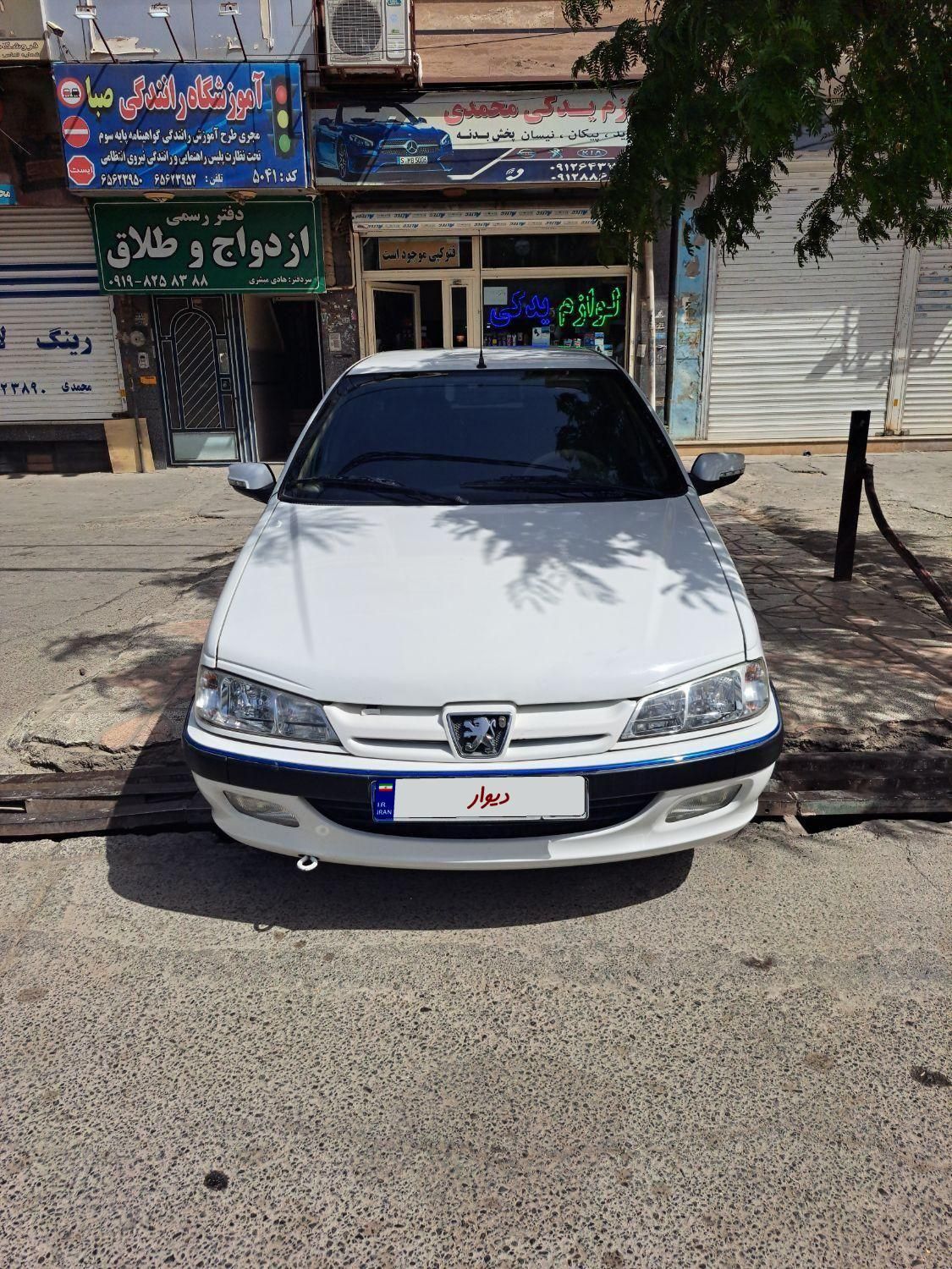 خودرو پژو، پارس آگهی ann_18178475