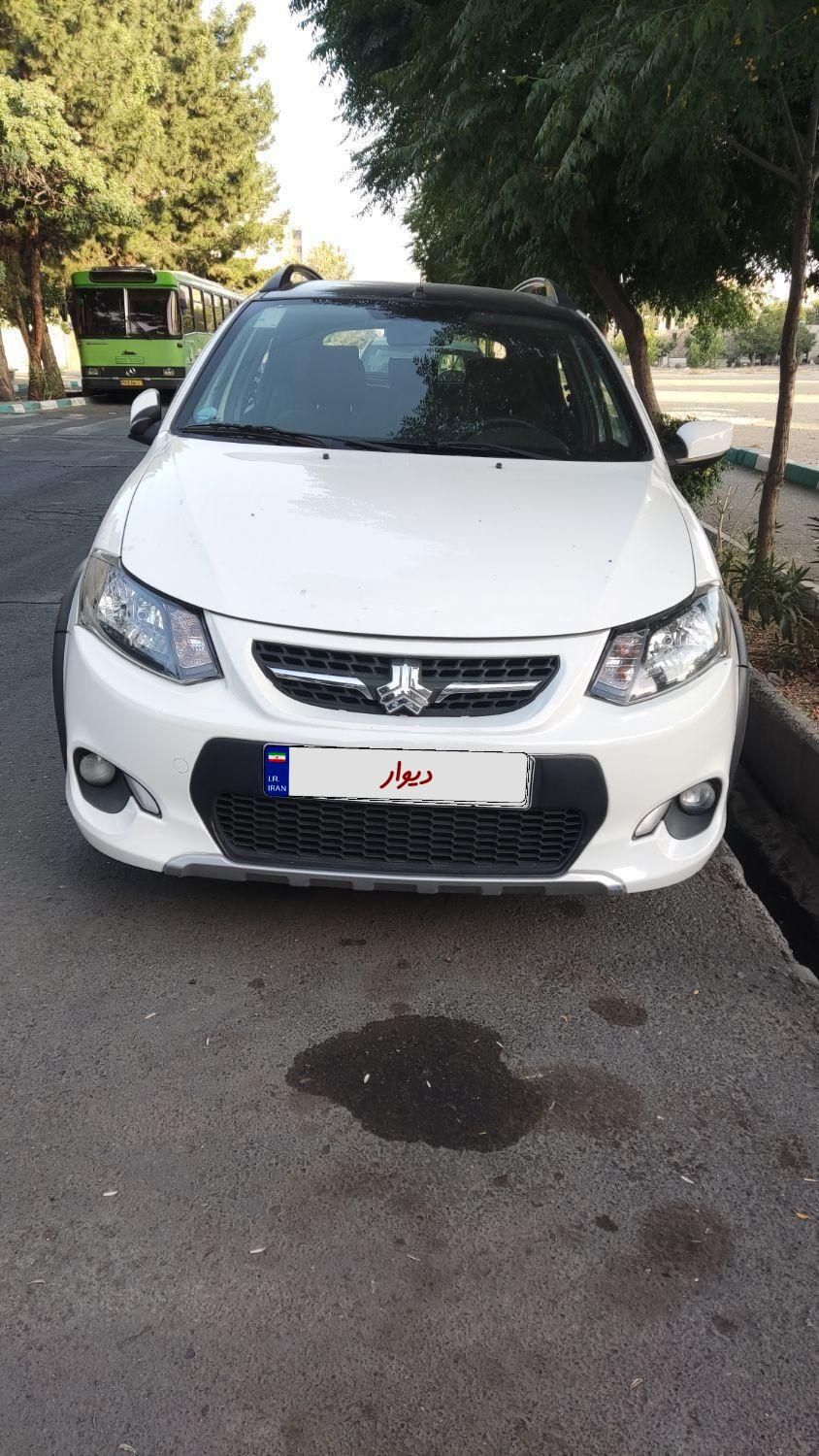 خودرو کوییک، R آگهی ann_18178588
