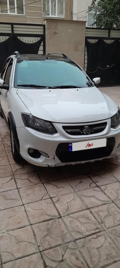 خودرو کوییک، R آگهی ann_18178624