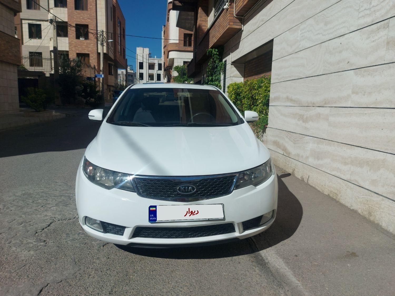 خودرو کیا، سراتو مونتاژ آگهی ann_18178724