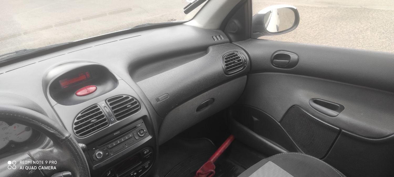 پژو 206 SD v8 - 1394