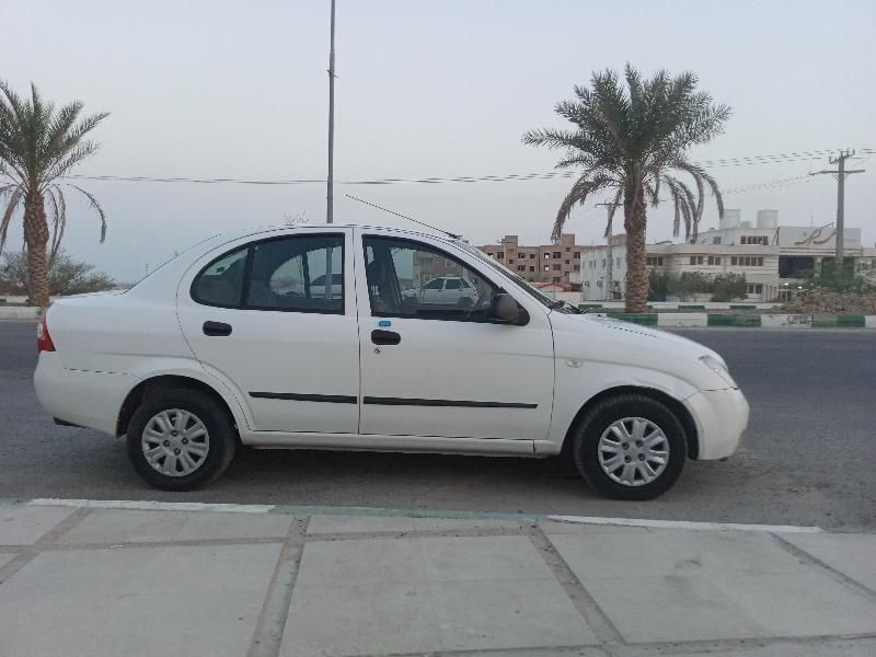 تیبا صندوق دار EX دوگانه سوز - 1395