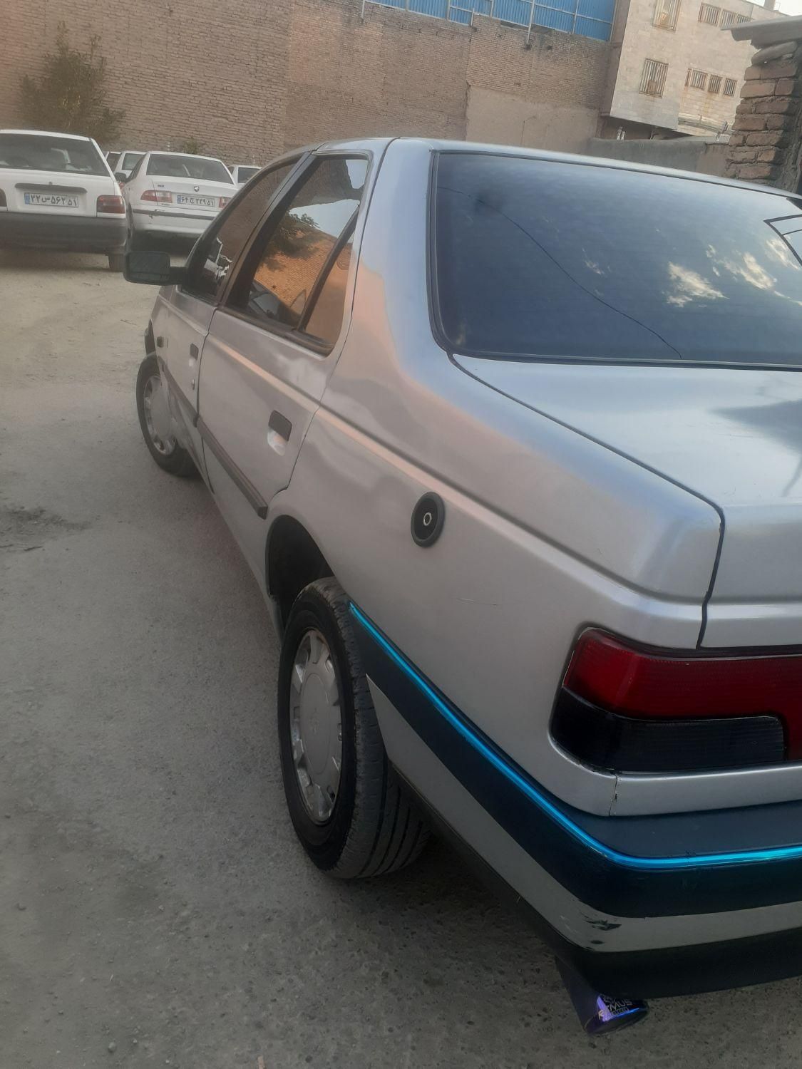 پژو 405 GLX - دوگانه سوز - 1389