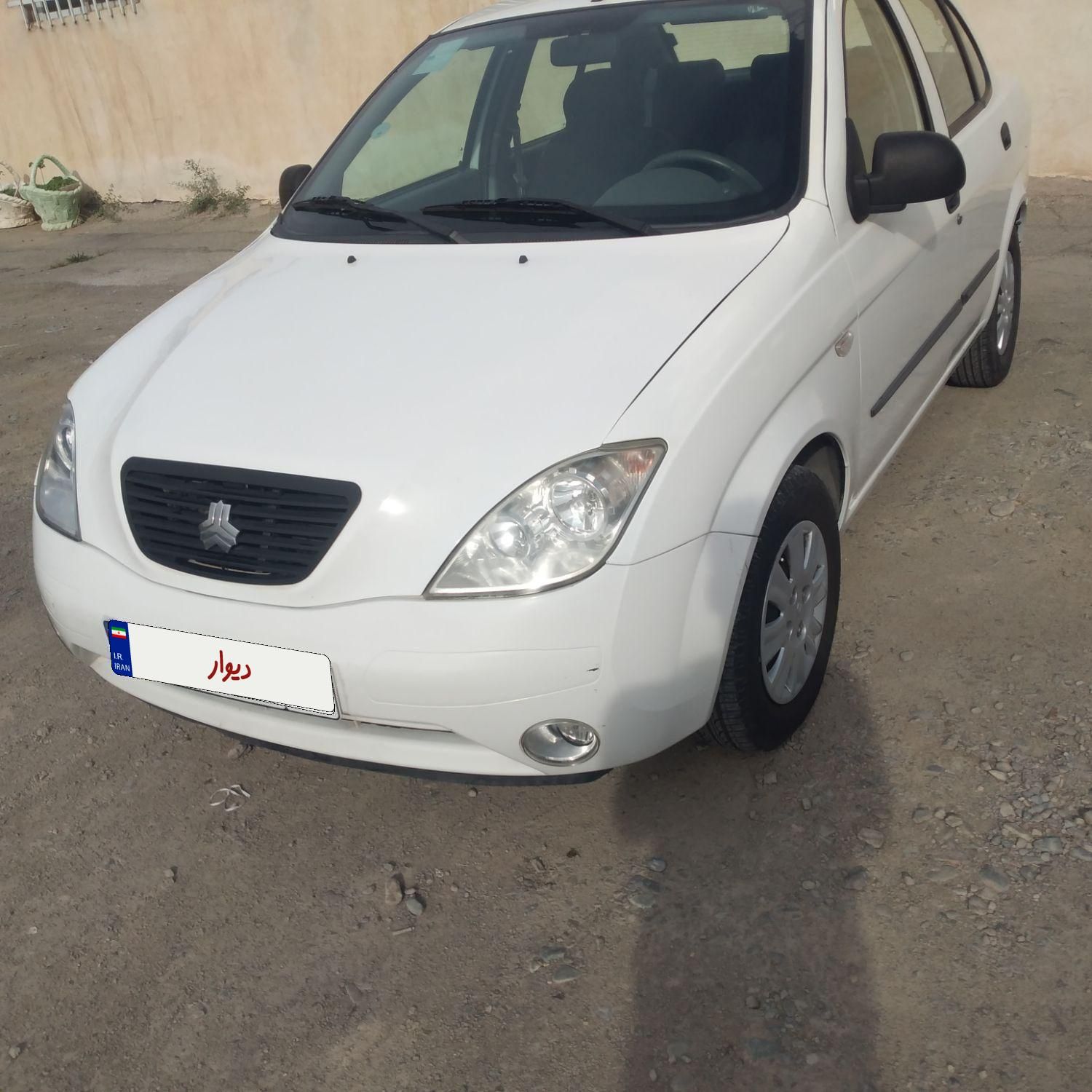 تیبا صندوق دار SX - 1400